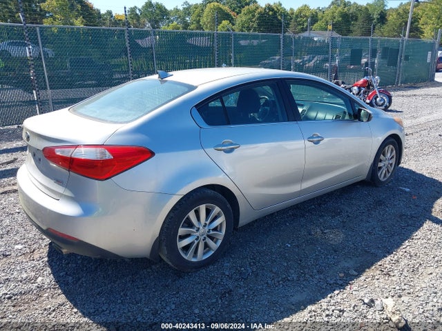 KIA FORTE EX 2015 KNAFX4A84F5263585 Image 4