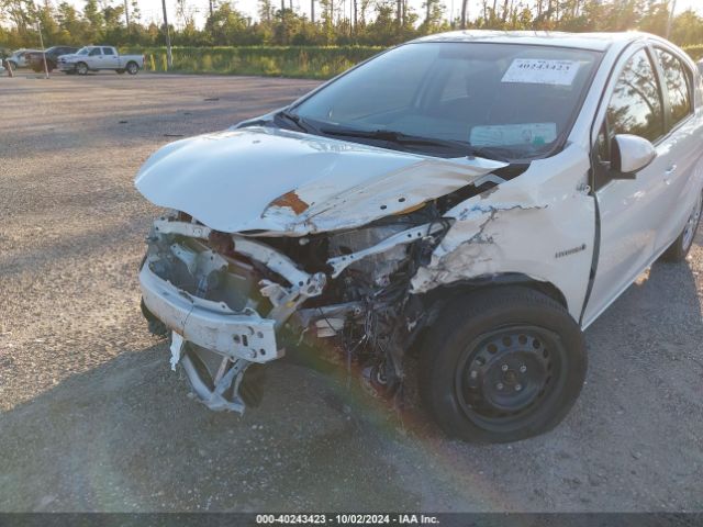 JTDKDTB35E1560314 Toyota Prius C Two