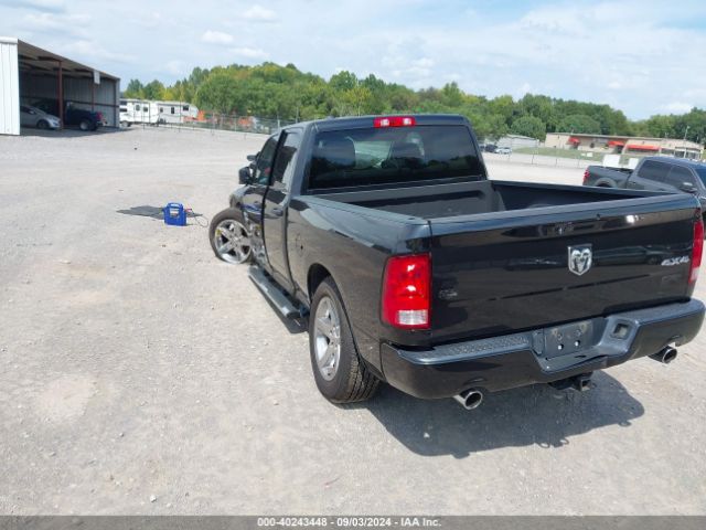 1C6RR7FT8HS796866 RAM 1500 Express Quad Cab 4x4 6'4 Box