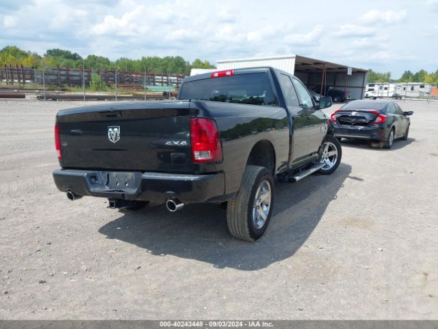 1C6RR7FT8HS796866 RAM 1500 Express Quad Cab 4x4 6'4 Box