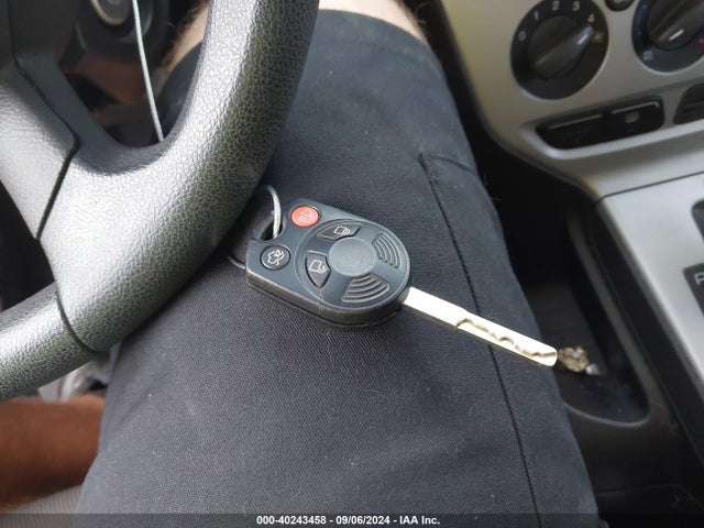 Ford FOCUS SE 2014 1FADP3K23EL206275 Image 11