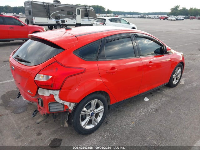 Ford FOCUS SE 2014 1FADP3K23EL206275 Image 4