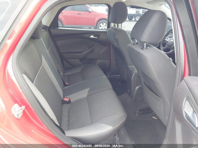 Ford FOCUS SE 2014 1FADP3K23EL206275 Image 8