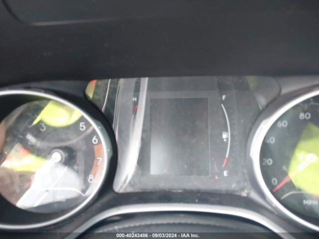 3C4NJCBBXJT169708 Jeep Compass Latitude Fwd
