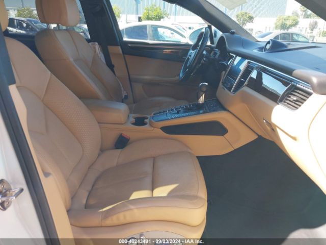 WP1AB2A57HLB21041 Porsche MACAN S