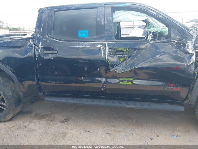 1GTP9EEL5NZ120383 GMC Sierra 1500 Limited 4wd  Short Box At4