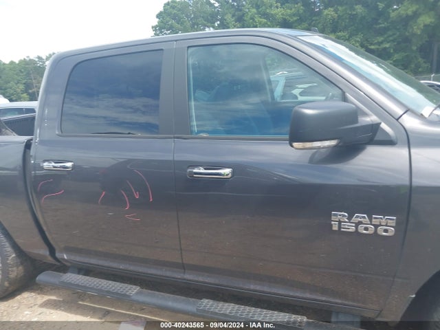 3C6RR7LG5JG251289 RAM 1500 Big Horn  4x4 5'7 Box