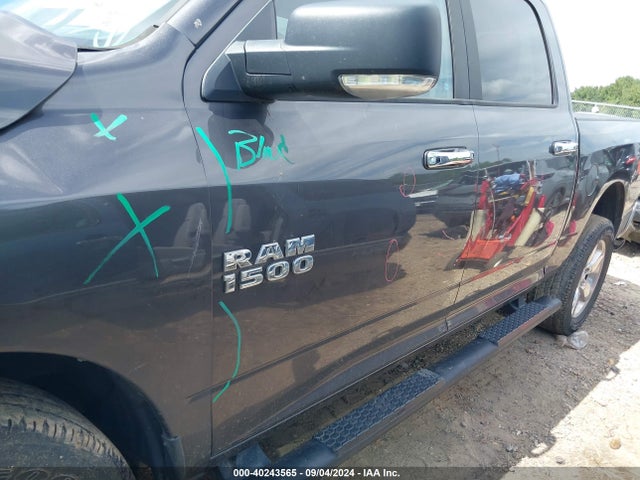 3C6RR7LG5JG251289 RAM 1500 Big Horn  4x4 5'7 Box