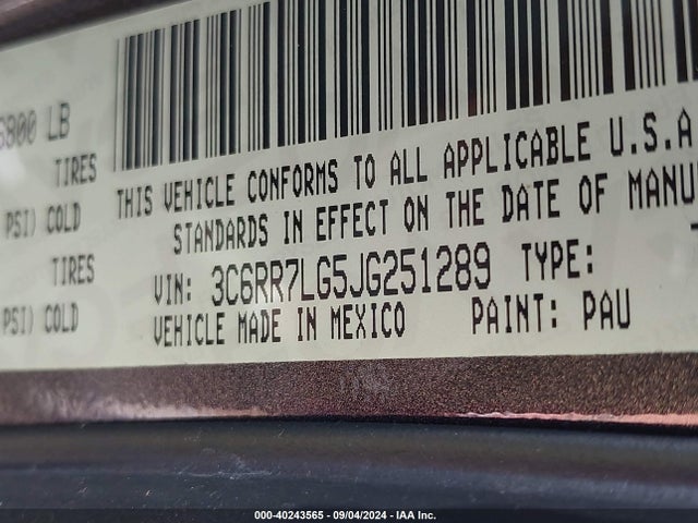 3C6RR7LG5JG251289 RAM 1500 Big Horn  4x4 5'7 Box