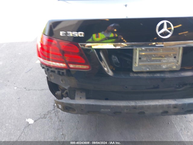 Mercedes-Benz E 350 2014 WDDHF5KB0EB072735 Image 13