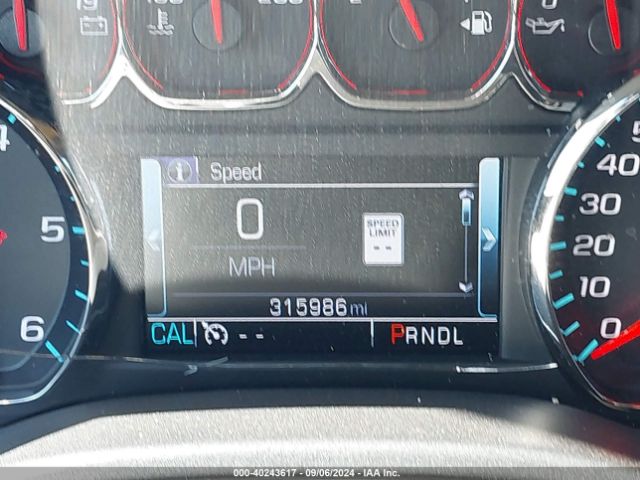 1GCRCRECXHZ335232 Chevrolet Silverado 1500 Lt