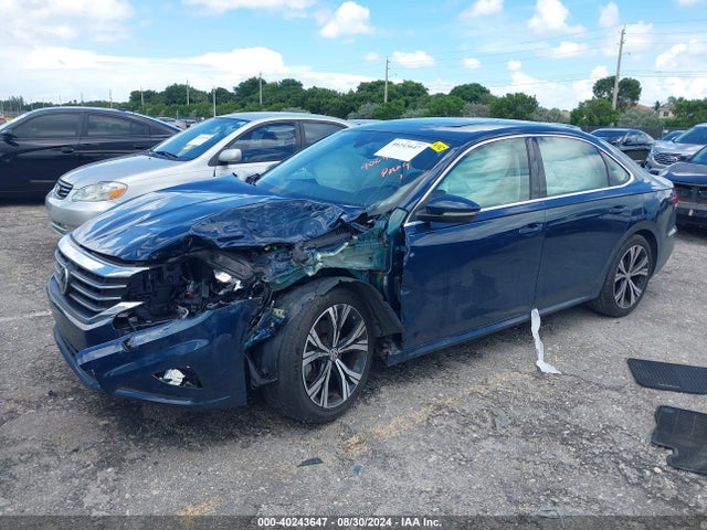1VWSA7A32MC018587 Volkswagen Passat 2.0t Se