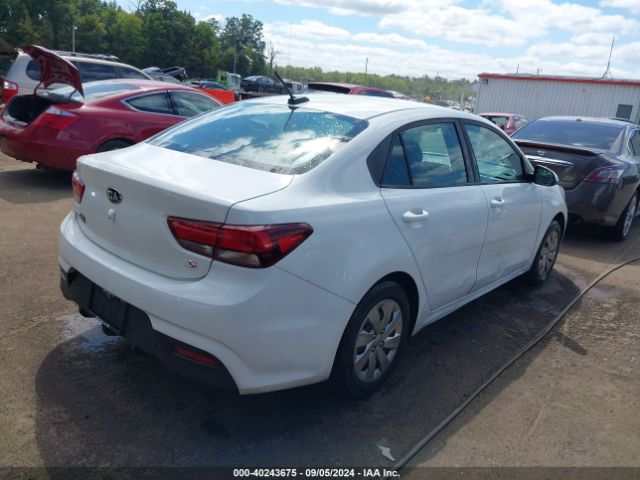 3KPA24ABXJE094838 KIA RIO S