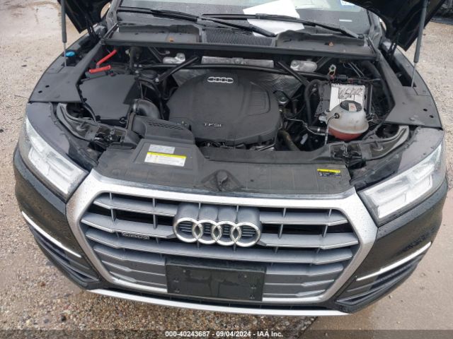 WA1BNAFY0J2218095 Audi Q5 2.0t Premium/2.0t Tech Premium