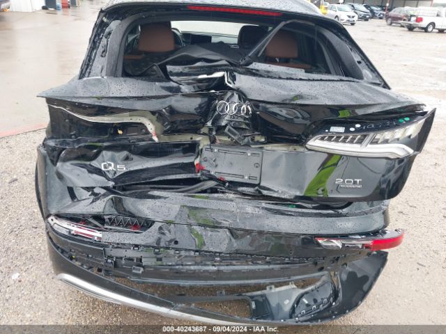 WA1BNAFY0J2218095 Audi Q5 2.0t Premium/2.0t Tech Premium