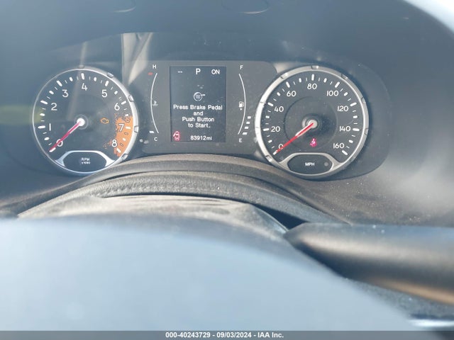 ZACCJBBB7JPJ09343 Jeep Renegade Latitude 4x4