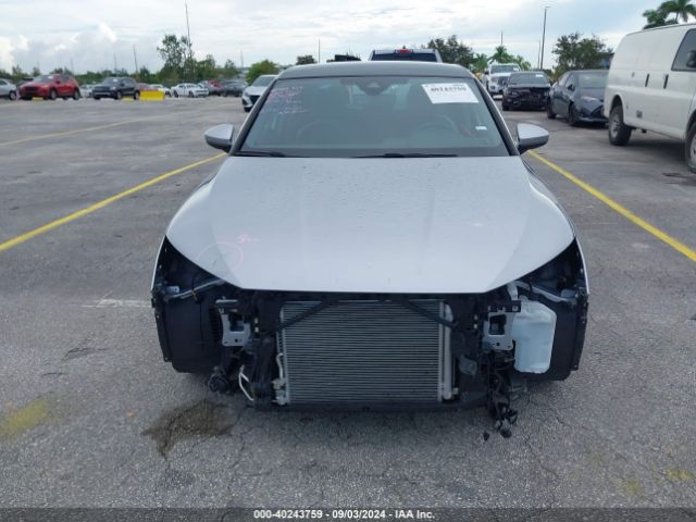 WAUAUDGY6RA091923 Audi A3 Premium 40 Tfsi Front-wheel Drive S Tronic