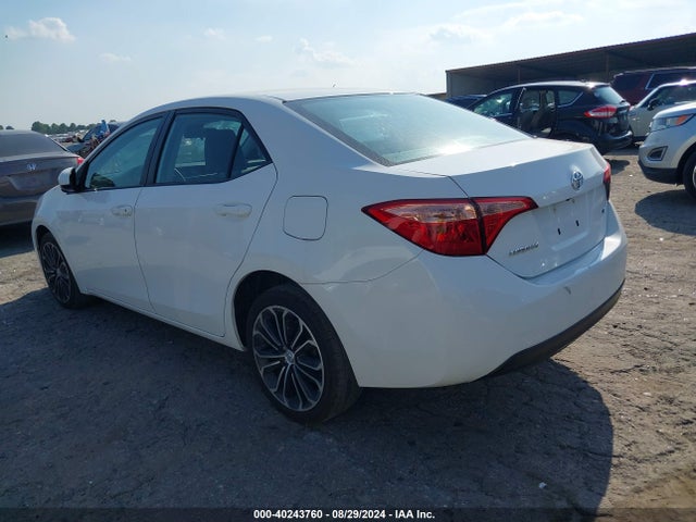 Toyota COROLLA LE 2018 2T1BURHEXJC969023 Image 3