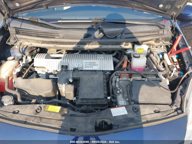 Toyota Prius Two 2015 JTDKN3DU4F1912013 Image 10