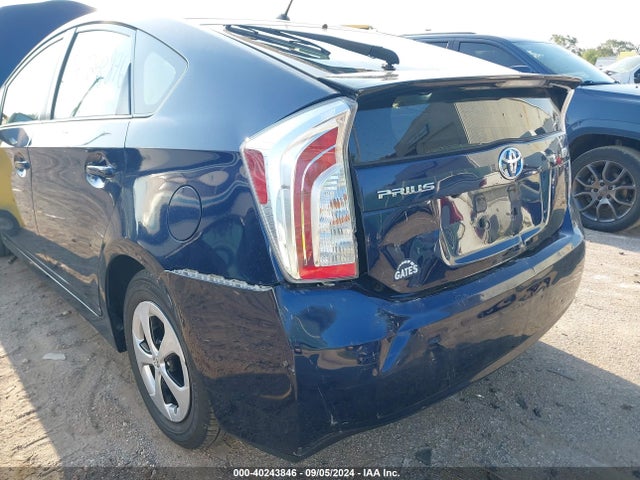 Toyota Prius Two 2015 JTDKN3DU4F1912013 Image 6