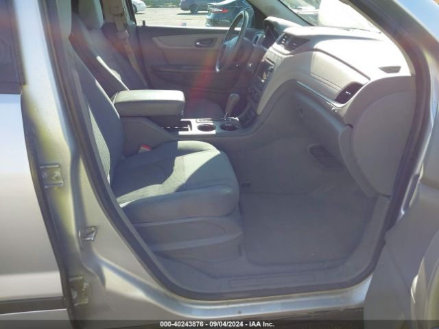 1GNKRFKD8HJ326000 Chevrolet Traverse Ls