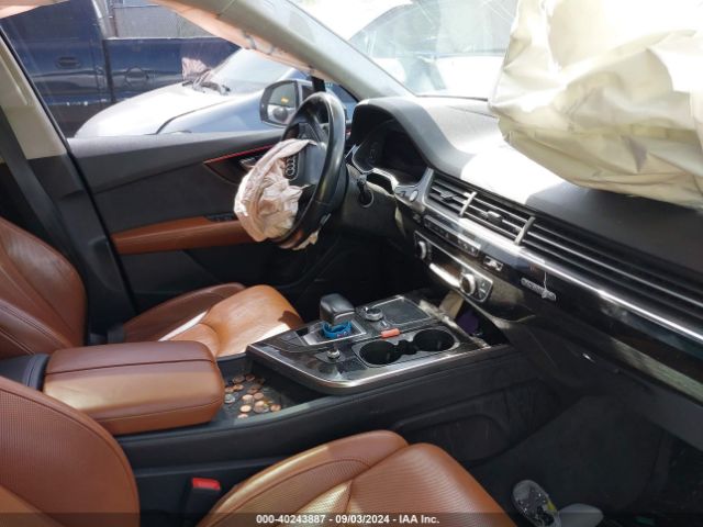 WA1VAAF75HD011359 Audi Q7 3.0t Premium