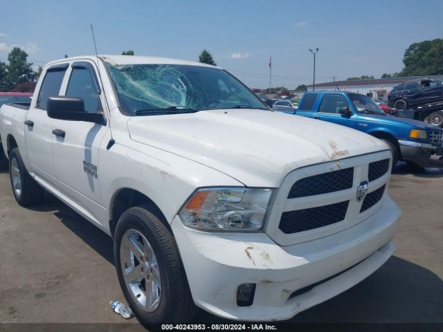 1C6RR7KG4HS717816 RAM 1500 Express  4x4 5'7 Box