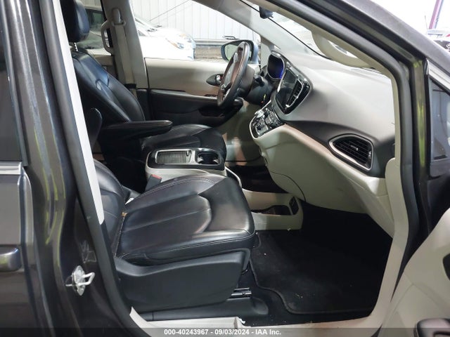 2C4RC1BG0PR587315 Chrysler Pacifica Touring L