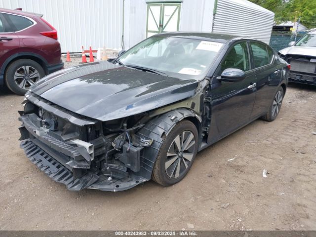 1N4BL4DV5NN380532 Nissan Altima Sv Fwd