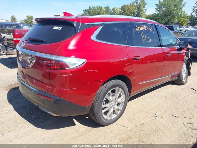 5GAEVAKW5NJ136576 Buick Enclave Awd Essence