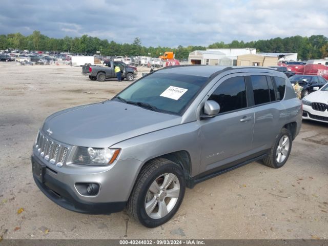 1C4NJCEA6GD648239 Jeep Compass Latitude