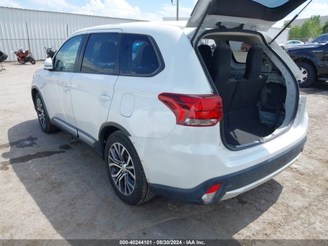 JA4AD3A35JZ036082 Mitsubishi Outlander Se