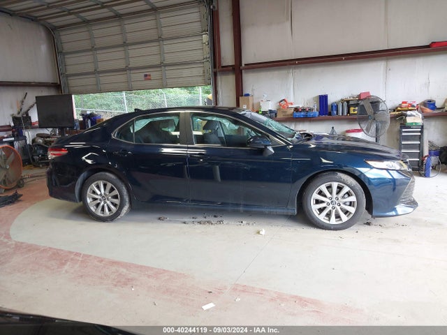 Toyota CAMRY LE 2019 4T1B11HK4KU812068 Image 14