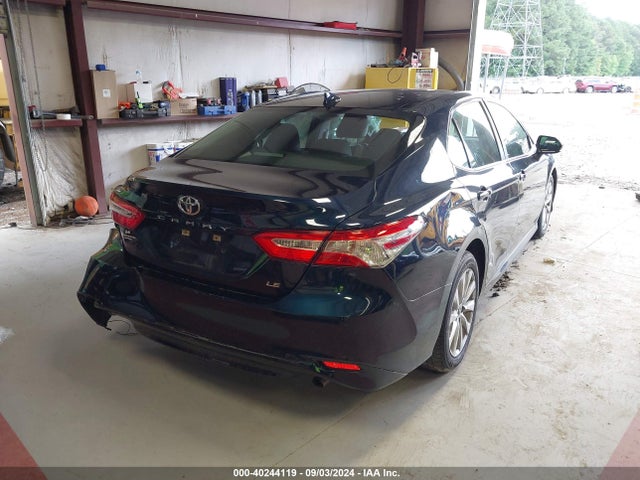 Toyota CAMRY LE 2019 4T1B11HK4KU812068 Image 4