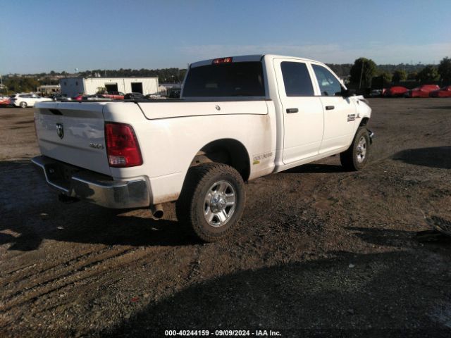 3C6UR5CL4JG192974 RAM 2500 Tradesman  4x4 6'4 Box