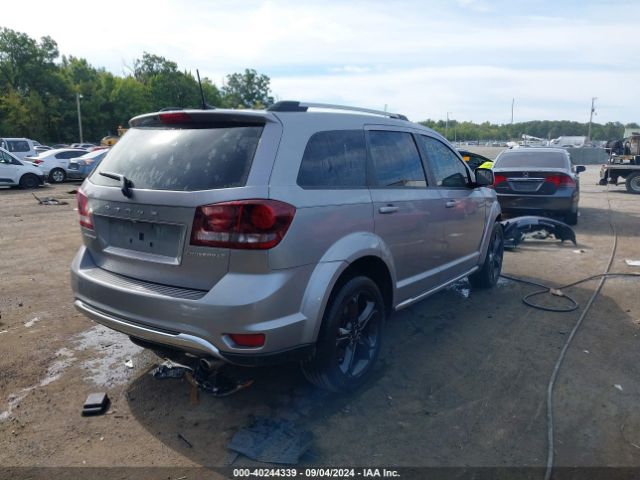 3C4PDCGBXKT869027 Dodge Journey Crossroad