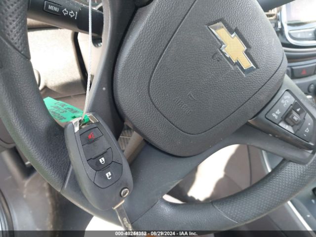 3GNCJKSB4LL225508 Chevrolet Trax Fwd Ls