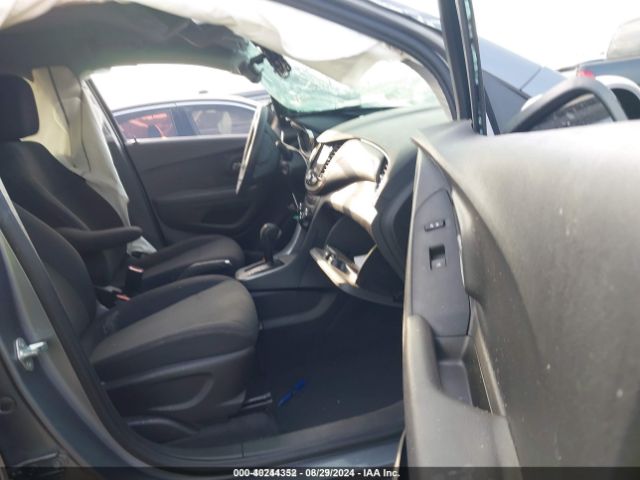 3GNCJKSB4LL225508 Chevrolet Trax Fwd Ls