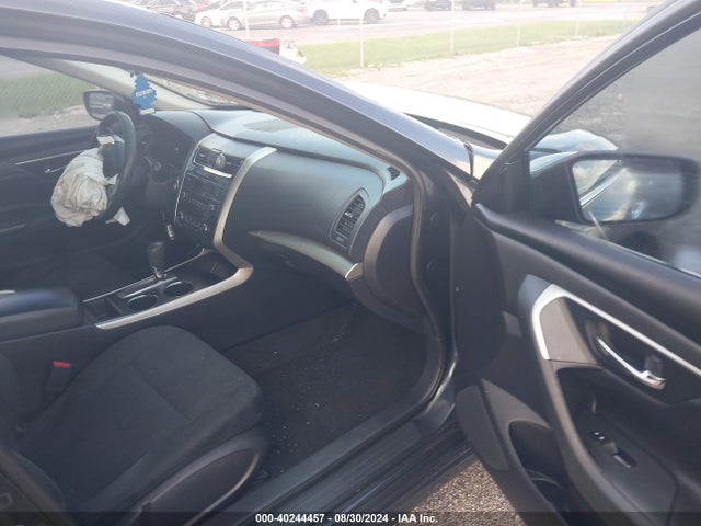 Nissan Altima 2.5 S 2015 1N4AL3AP9FC583304 Image 5