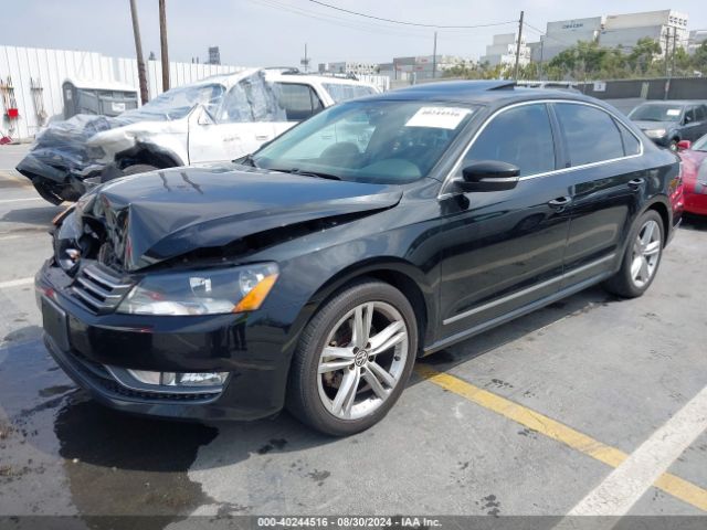 1VWBT7A31FC042537 Volkswagen Passat 1.8t Se