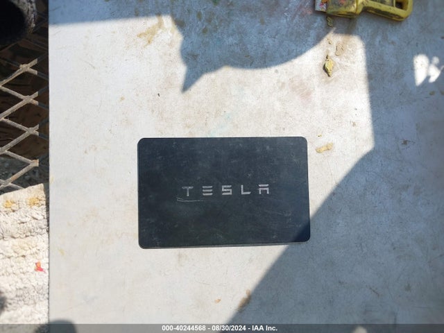 2022 TESLA MODEL Y 7SAYGDEE3NA012145 Photo 10