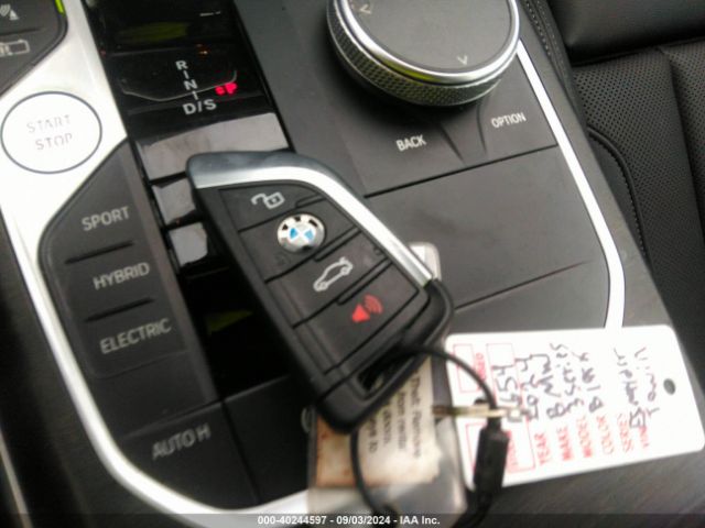 3MW39FF01R8E10822 BMW 3 Series 330e