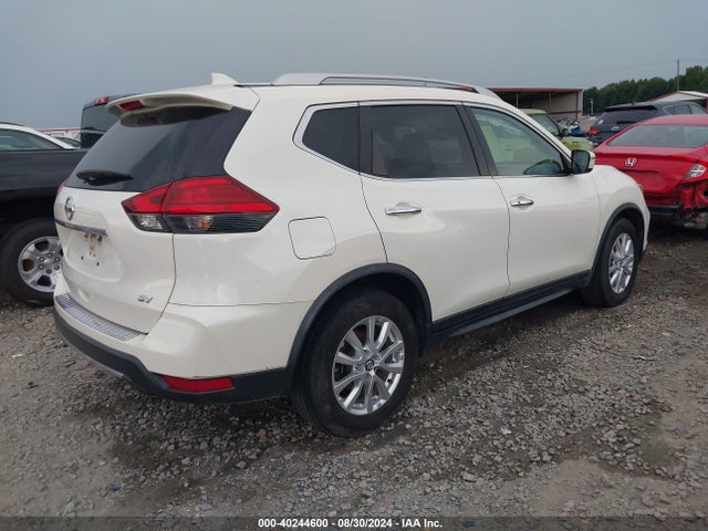 Nissan ROGUE SV 2017 JN8AT2MT5HW147083 Image 4