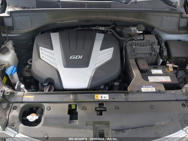 Продажа на аукционе авто 2015 Hyundai Santa Fe Limited, vin: KM8SR4HF4FU121111, номер лота: 40244615