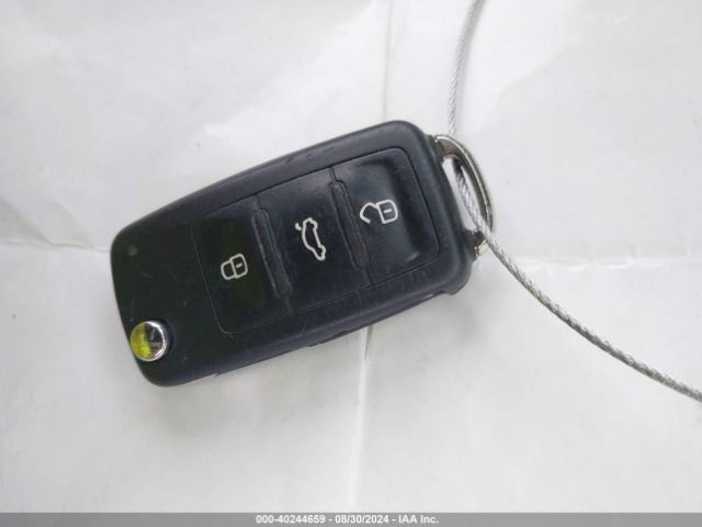 WVGBV7AX6GW604492 Volkswagen TIGUAN SE