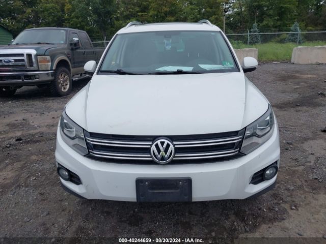 WVGBV7AX6GW604492 Volkswagen TIGUAN SE
