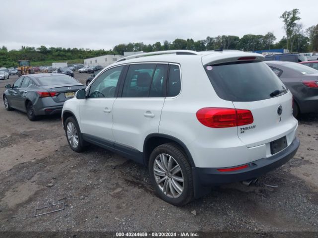 WVGBV7AX6GW604492 Volkswagen TIGUAN SE