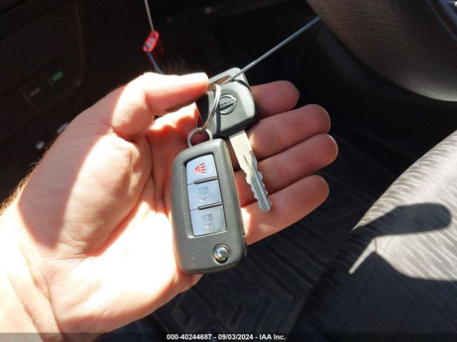 JN8AT2MT2HW394786 Nissan ROGUE S
