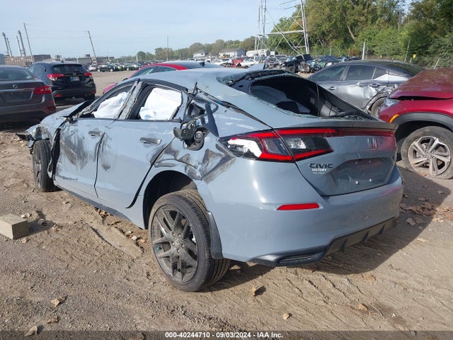 Honda Civic Sport 2024 19XFL2G82RE022174 Image 3