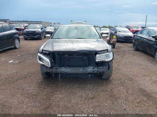 2C3CCAEG7KH704358 Chrysler 300 Limited